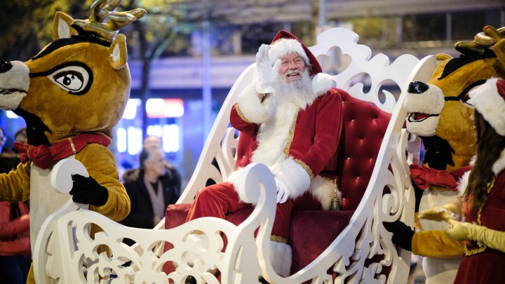 Maia Natal é inaugurado com Mercadinho, Pista de Gelo, Carrossel e Roda