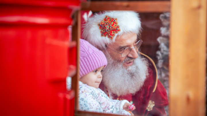 Parada do Pai Natal encheu Espinho de magia e alegria
