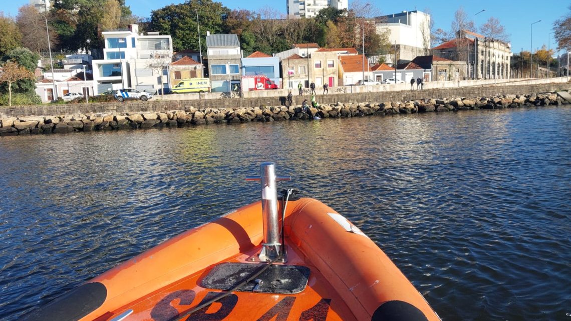 Porto: Encontrado corpo de homem na Foz do Douro