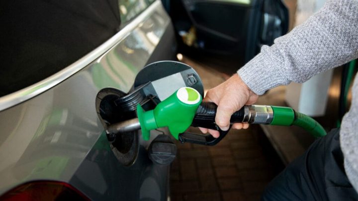 Combustíveis ficam mais baratos a partir de segunda-feira: diesel desce dois cêntimos e gasolina meio cêntimo