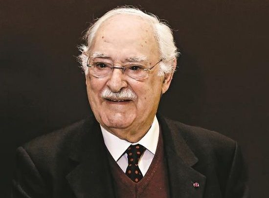 Ruy de Carvalho internado após ligeiro enfarte