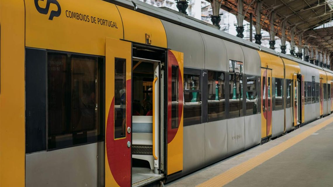 Greve geral já provoca caos na CP: conheça os serviços mínimos e os poucos comboios que vão circular