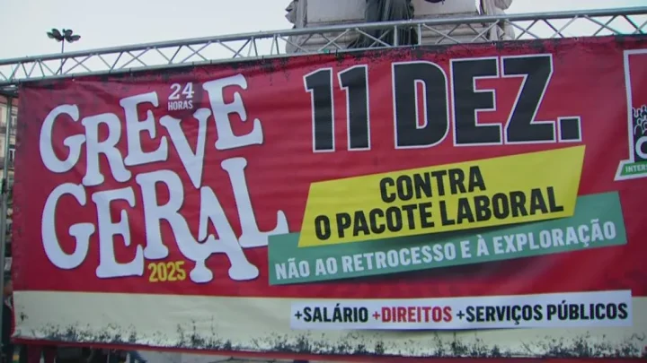Greve histórica paralisa hospitais,  escolas, transportes e recolha de lixo