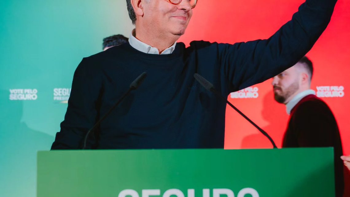 António José Seguro lidera eleições presidenciais no distrito do Porto