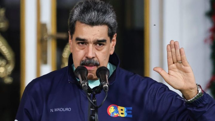 EUA atacam Venezuela e capturam Nicolás Maduro e a sua mulher