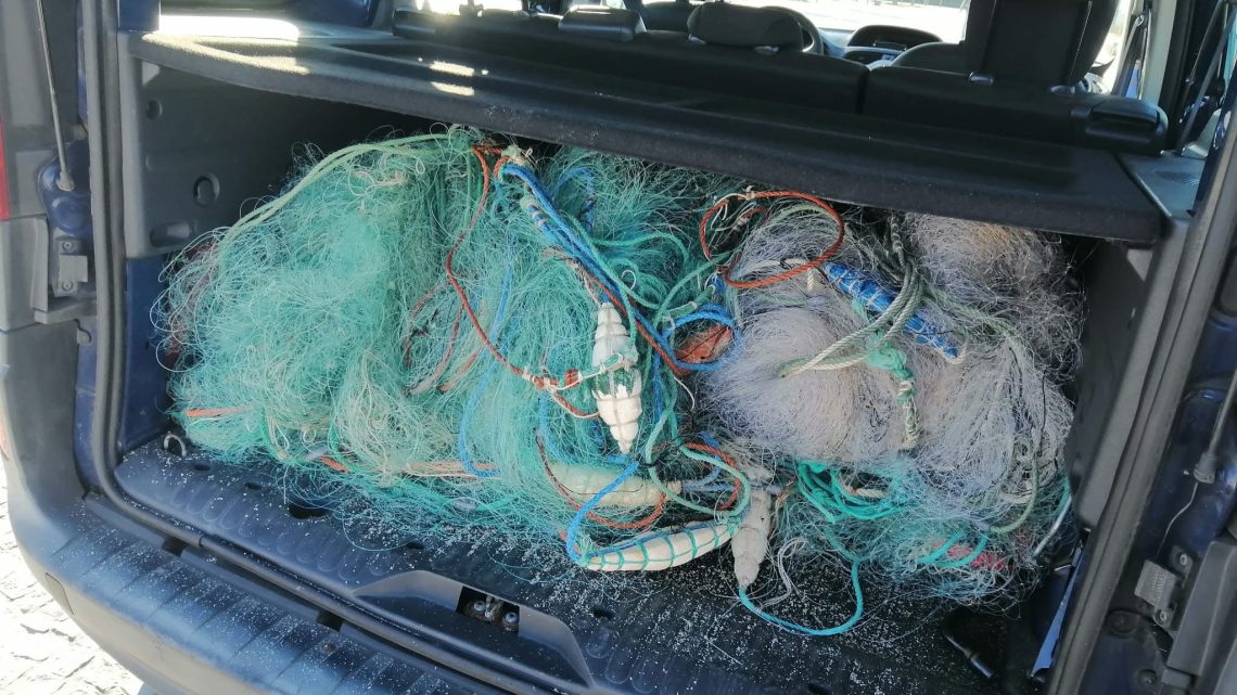 Polícia Marítima apreende sete artes de pesca na Praia Azul em Espinho