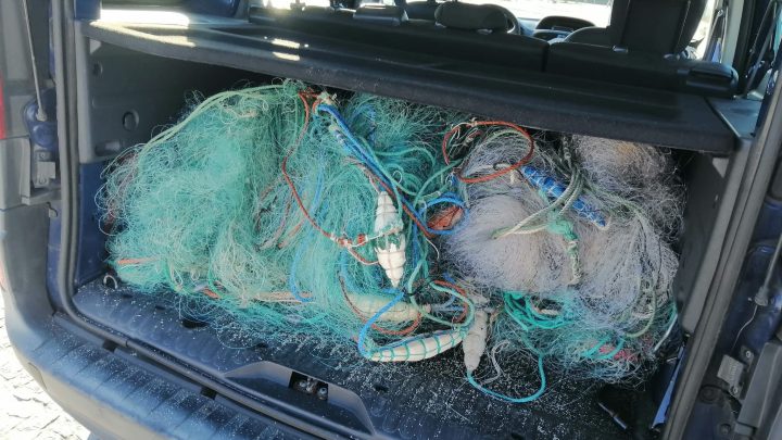 Polícia Marítima apreende sete artes de pesca na Praia Azul em Espinho