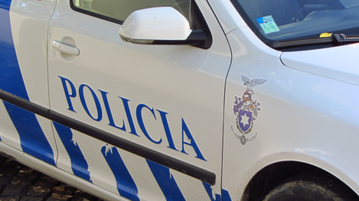 Homem condenado por violação e abuso sexual de crianças detido em Vila do Conde