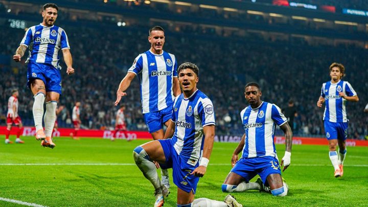FC Porto quer consolidar apuramento direto nos oitavos da Liga Europa em visita ao Plzen