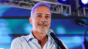 Presidente da Câmara do Porto assume que votará em Seguro para a segunda volta das Presidenciais