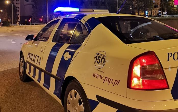 Homem detido em Vila Nova de Gaia suspeito de incendiar várias viaturas