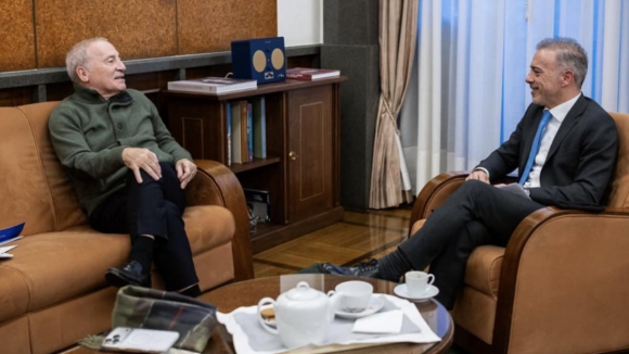 Presidentes do Porto e de Gaia reúnem-se para definir projetos comuns após 25 anos de dificuldades