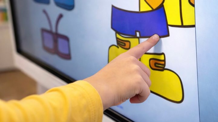 Município de Oliveira de Azeméis investe cerca de 200 mil euros em tecnologia para escolas