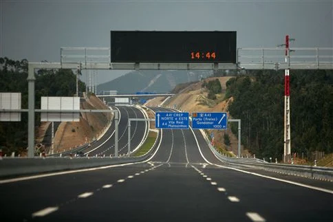 Pesados de Mercadorias Isentos de Portagens na CREP a Partir de Quarta-feira