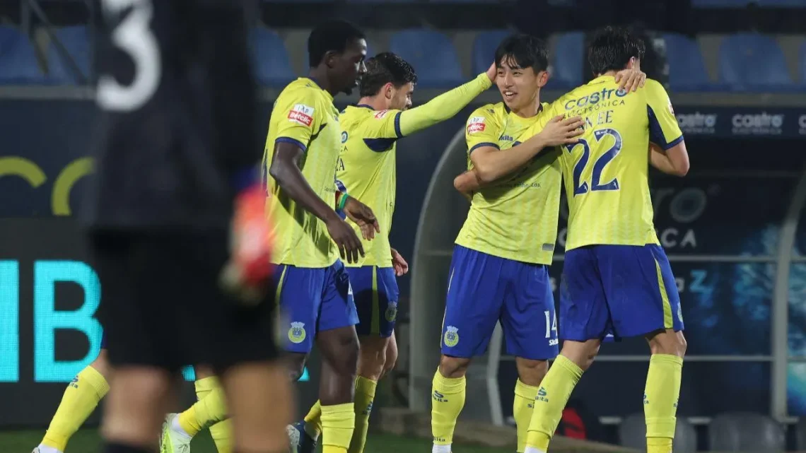 Arouca perde em Alverca e adia manutenção na primeira Liga