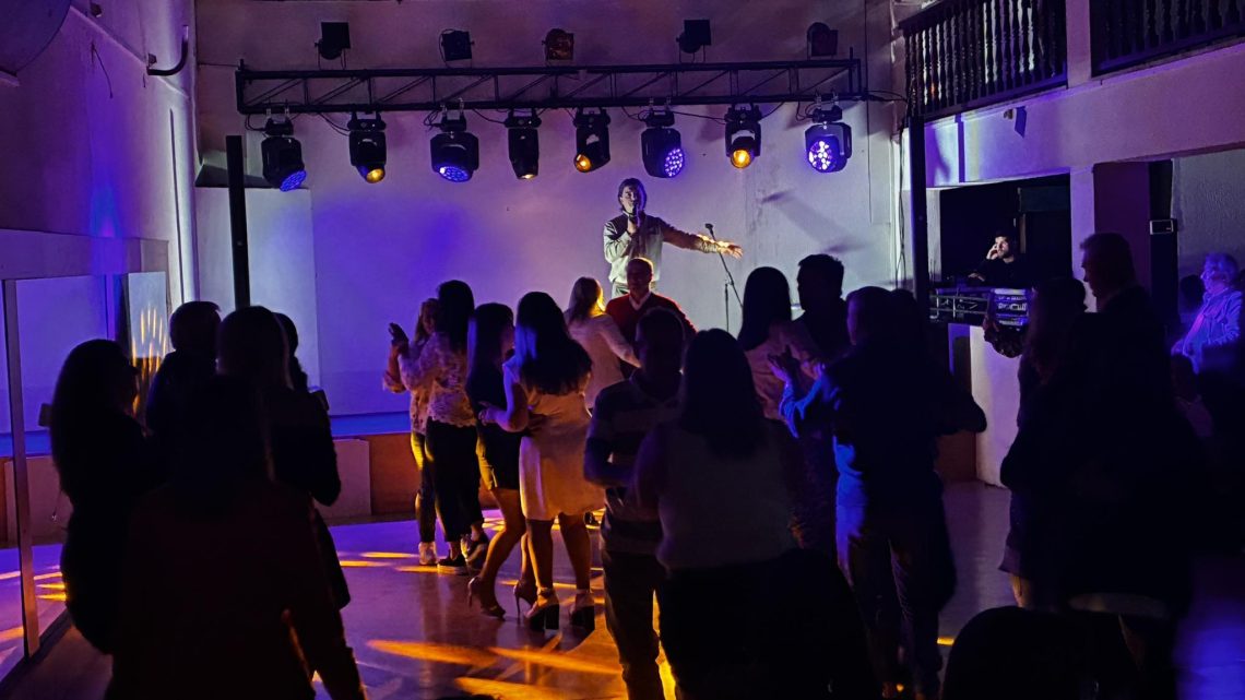 Artistas celebram a festa da música no café El Bandido em Paços de Ferreira