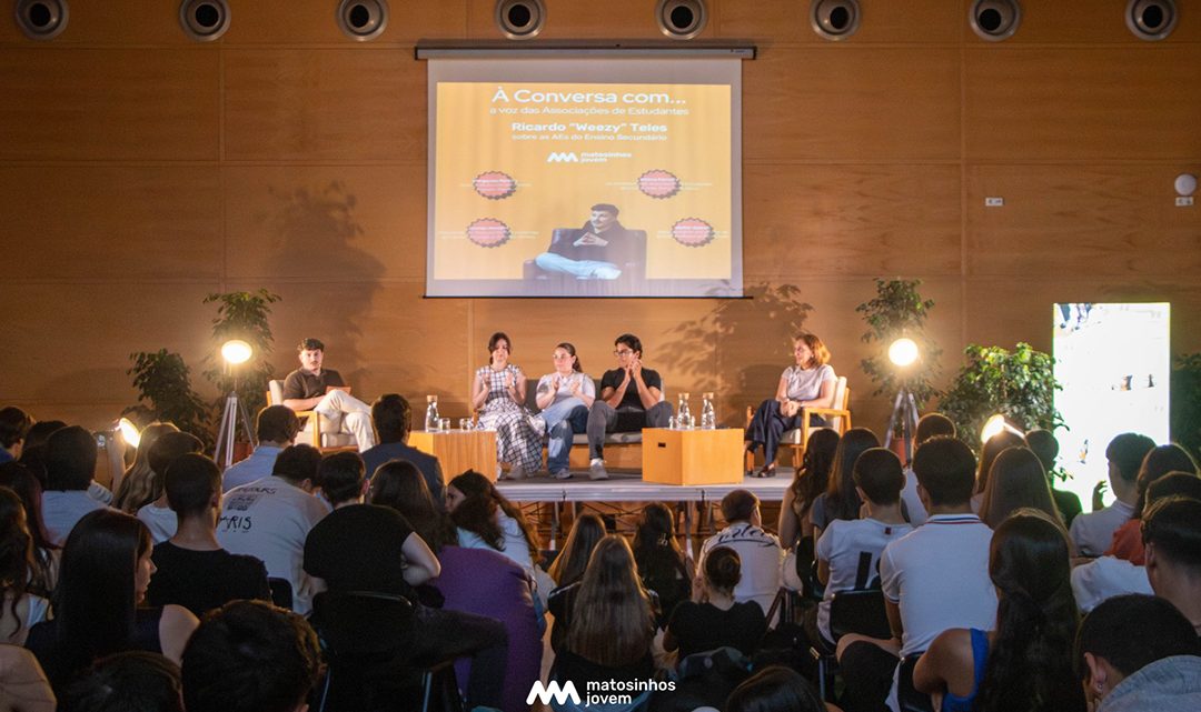 Jovens de Matosinhos debatem cidadania e associativismo na Escola Augusto Gomes