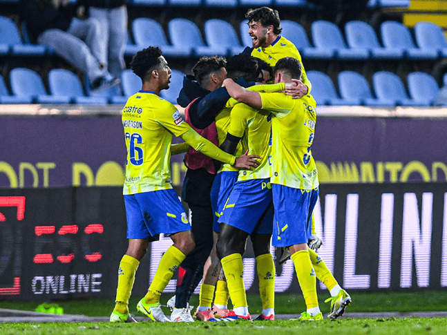 FC Arouca vence e complica contas do Estrela da Amadora na I Liga