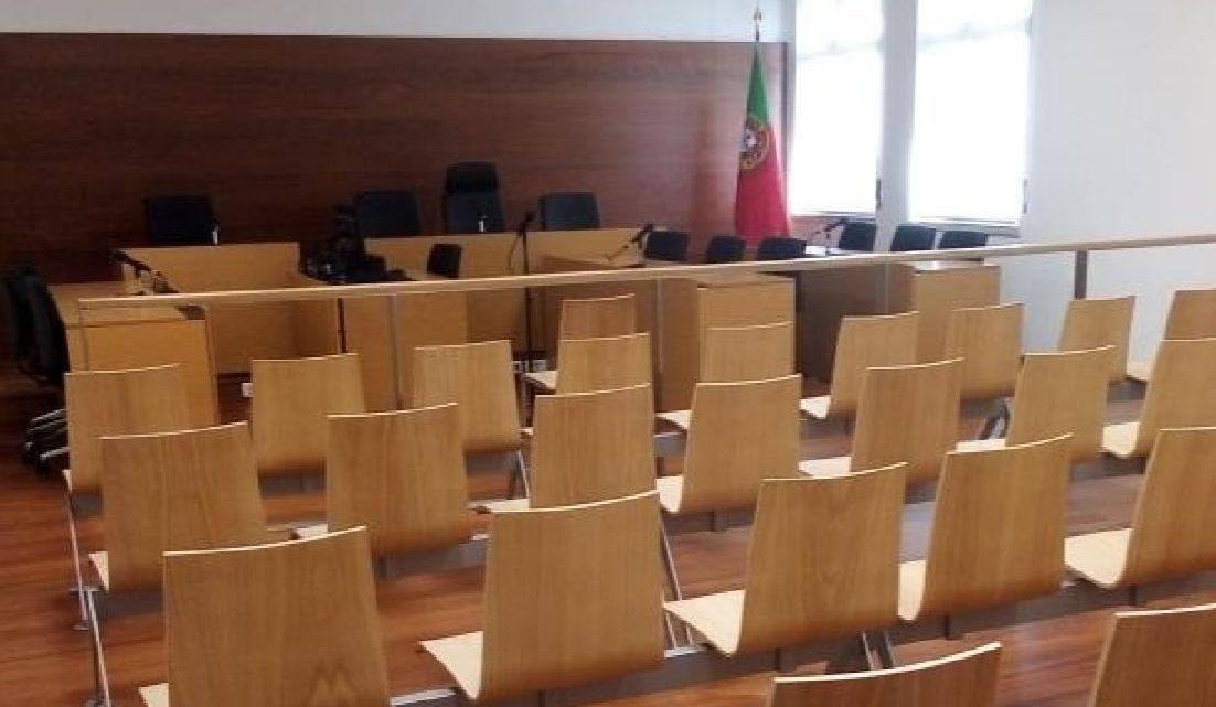 Bombeiro sapador condenado a 3 anos e 8 meses de prisão por atropelamento intencional de polícia municipal na Maia