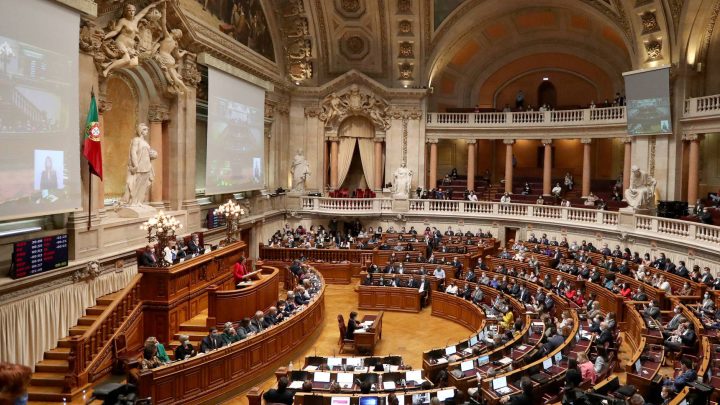 AD e Chega chumbam no parlamento avanços no processo de regionalização