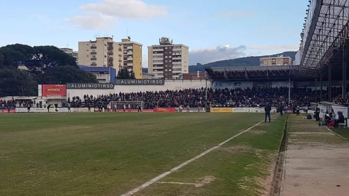 Estádio Abel Alves de Figueiredo recebe final da Taça Feminina da AF Porto