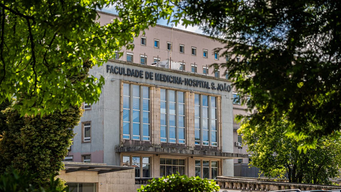 Alunos e profissionais da Faculdade de Medicina da Universidade do Porto tiveram alta após sintomas de intoxicação alimentar
