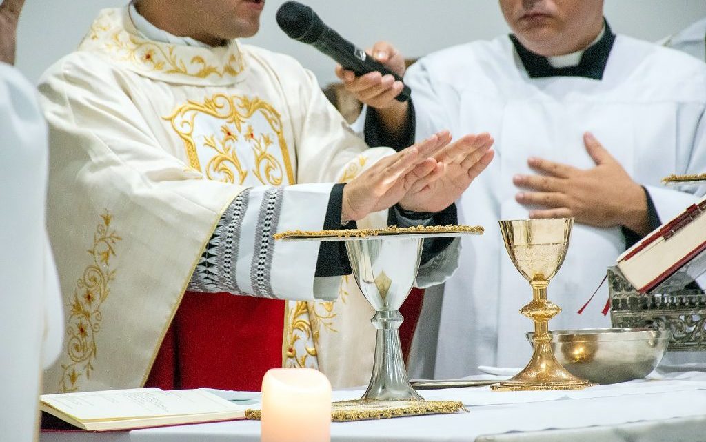 Denúncia entregue à PJ relata alegados encontros envolvendo padres em espaços ligados à Igreja no Norte