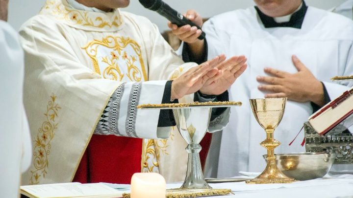 Denúncia entregue à PJ relata alegados encontros envolvendo padres em espaços ligados à Igreja no Norte