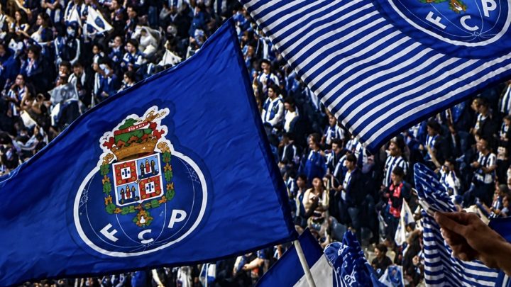 FC Porto fecha campeonato com vitória no Dragão diante do Santa Clara