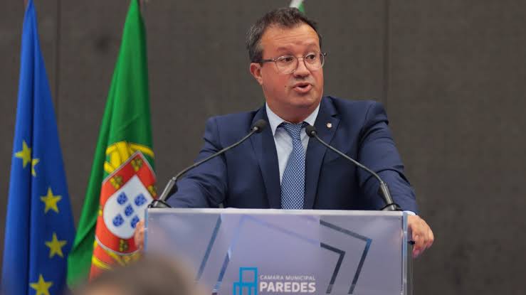 Presidente da Câmara de Paredes critica exigências do Governo nos lares sociais
