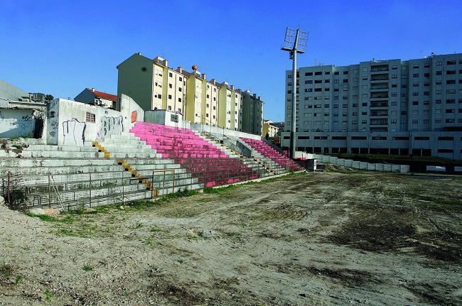 Metro do Porto avança com demolição parcial do antigo Estádio Vidal Pinheiro
