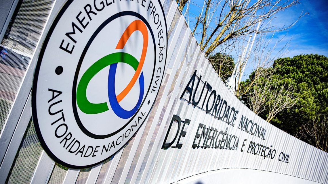 Proteção Civil alerta para aumento do risco de grandes incêndios em várias regiões do país