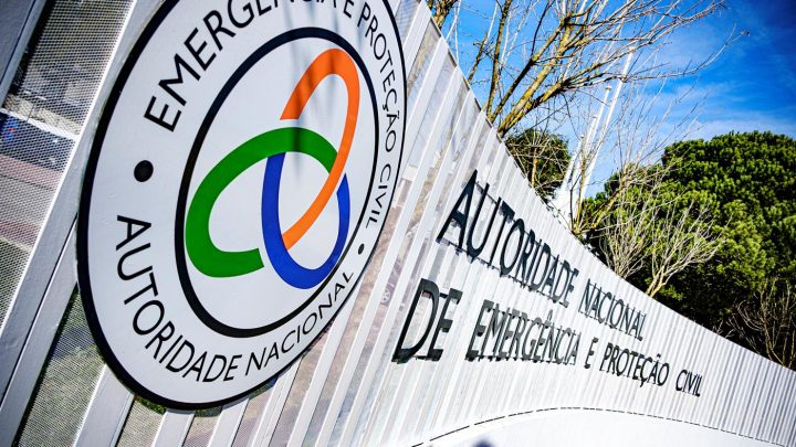 Proteção Civil alerta para aumento do risco de grandes incêndios em várias regiões do país