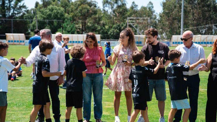 Gondomar Sport Club homenageia Diogo Jota e André Silva na primeira edição de torneio juvenil