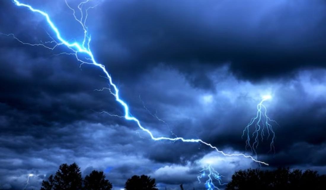 Sete distritos sob aviso amarelo devido a trovoadas, chuva forte e rajadas de vento