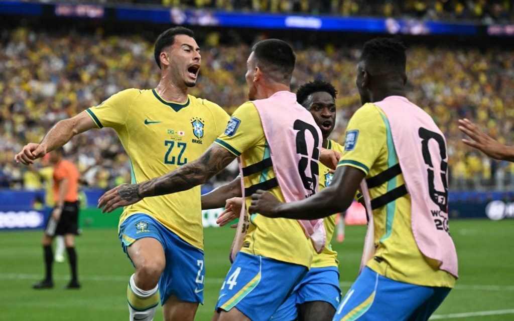 Mundial 2026: Brasil vence Japão com reviravolta nos descontos e garante lugar nos oitavos de final
