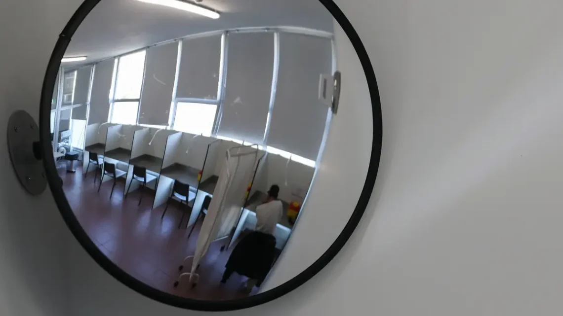 Manifestação no Porto contesta mudança da Sala de Consumo Assistido para o Aleixo