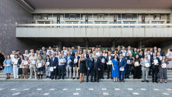 Santo Tirso distingue 63 personalidades e instituições com Medalhas de Mérito
