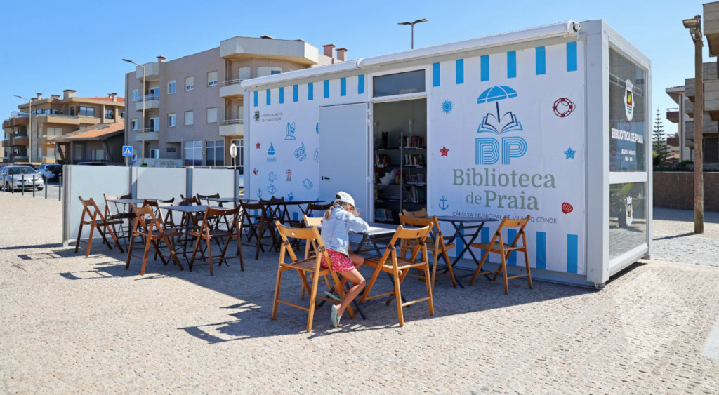 Praias de Vila do Conde voltam a ter bibliotecas gratuitas para os banhistas durante o verão