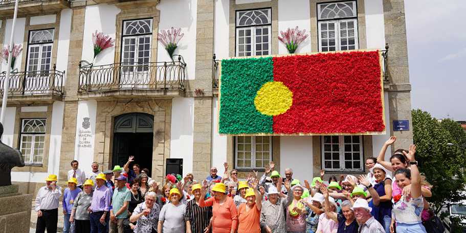 Junta de Freguesia gasta de 34,5 mil euros para proporcionar dia de convívio a 700 seniores de Oliveira de Azeméis