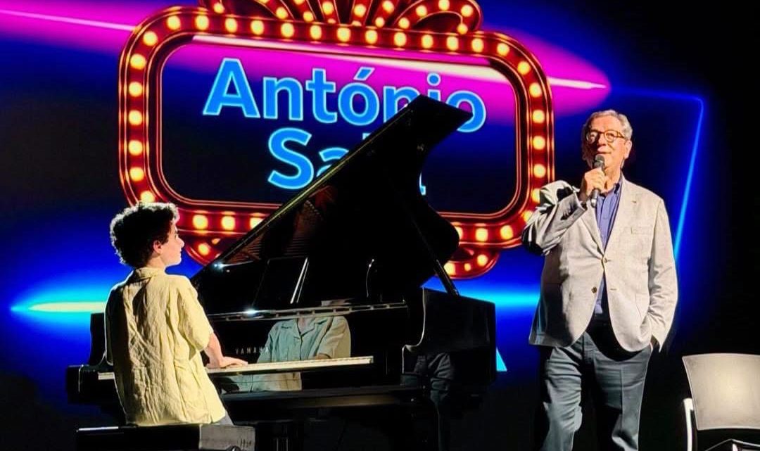 António Sala estreou em Vila Nova de Gaia a digressão nacional do “António Sala Talk Show”