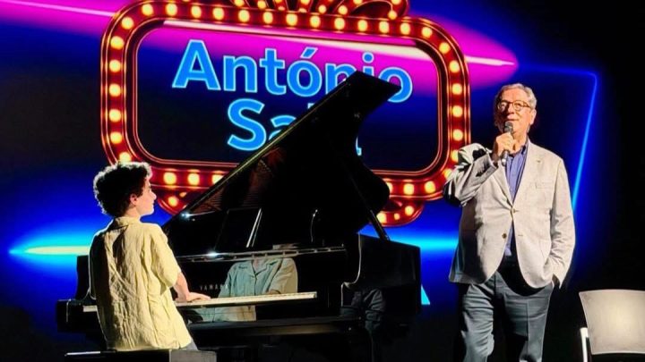 António Sala estreou em Vila Nova de Gaia a digressão nacional do “António Sala Talk Show”