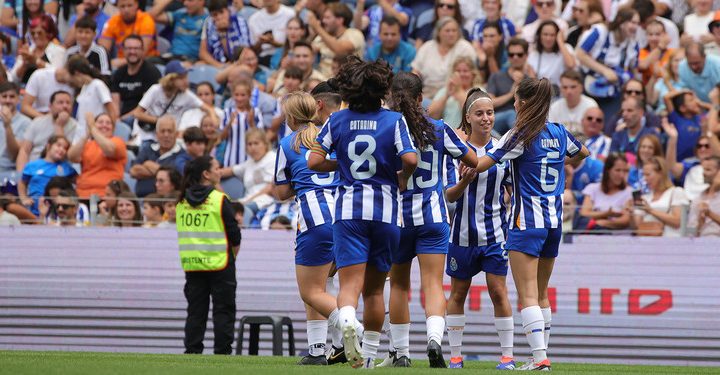 FC Porto apresenta equipa feminina no Estádio do Dragão com entrada livre