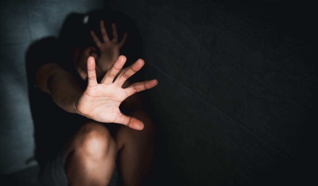 PSP deteve mulher de 29 anos por agredir marido com faca no Porto
