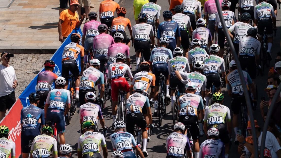 Ciclista de 19 anos morre após acidente durante a Volta a Portugal