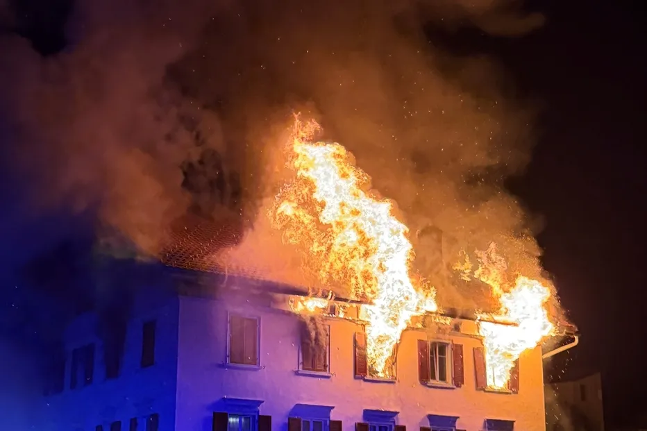 Incêndio destrói restaurante português na Suíça e deixa cinco pessoas desaparecidas