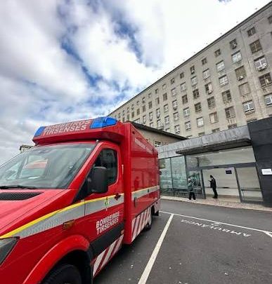 Acidente na EN105 deixa cinco pessoas feridas em Santo Tirso
