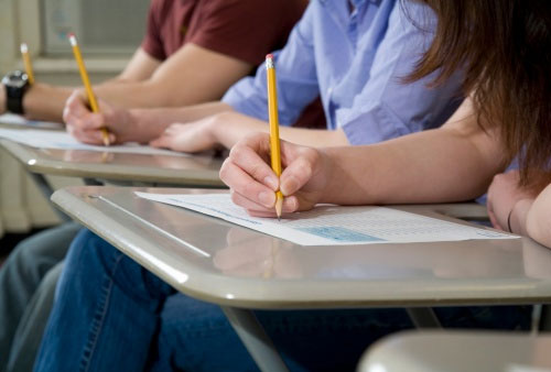 Mais de dois milhões de alunos regressam às aulas com desigualdades regionais no ensino