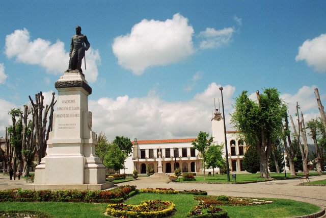 Paredes junta culturas de quatro países no Parque José Guilherme