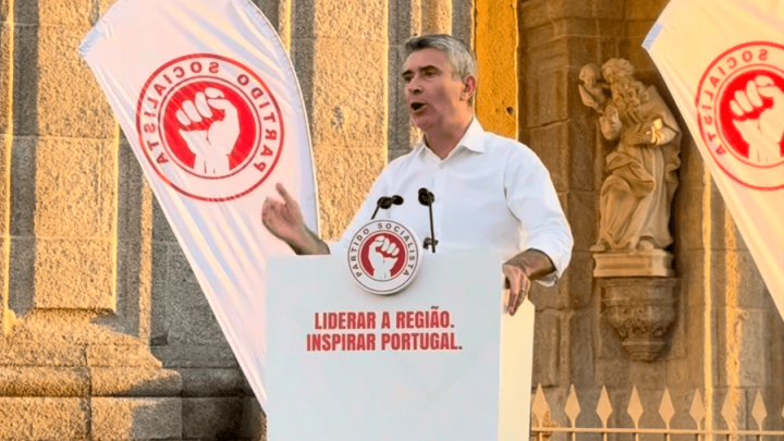 Rentrée do PS Distrital do Porto em Matosinhos marcada pela presença de José Luís Carneiro